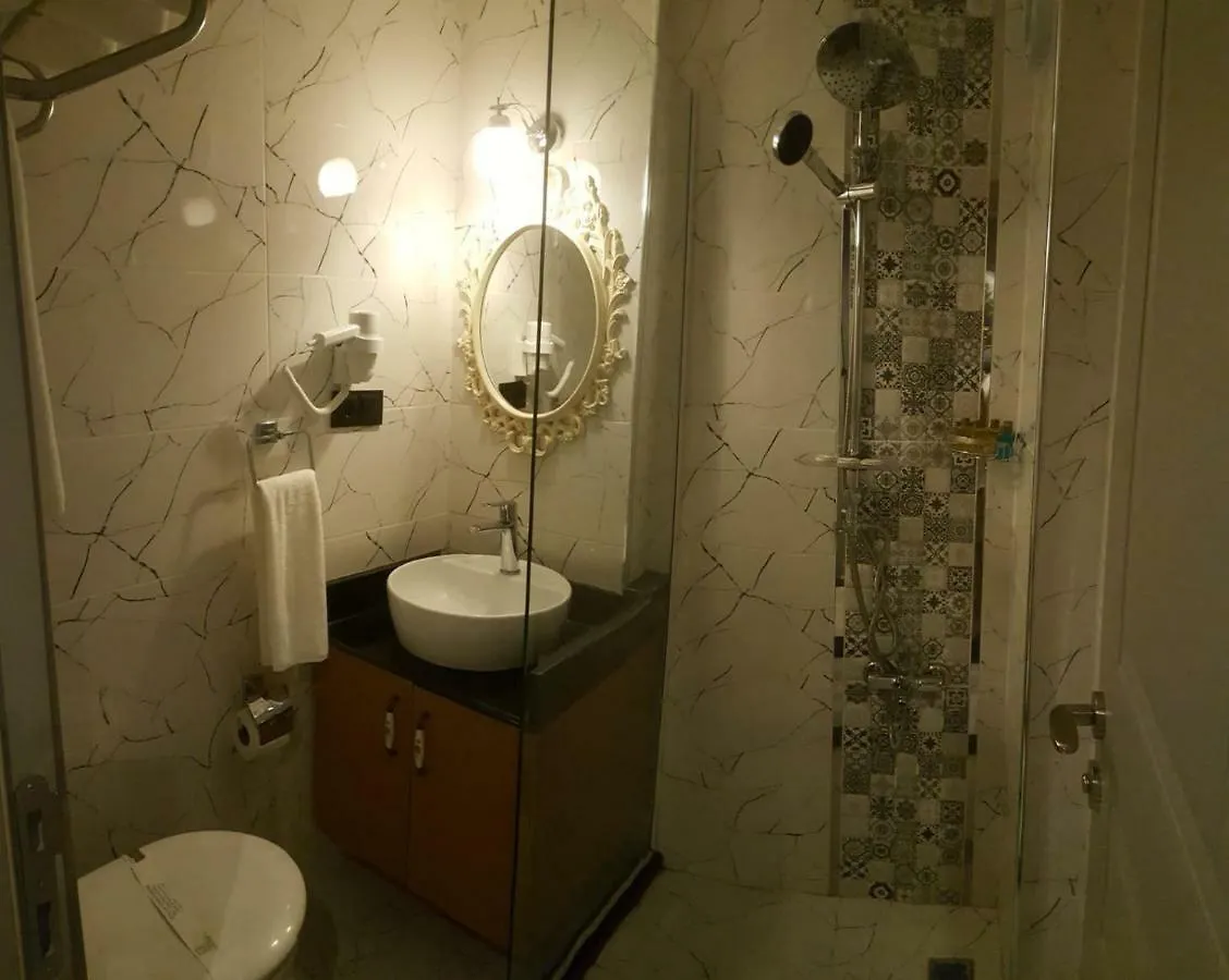 Bueyuek Hamit Apart Suite Istanbul Turcia